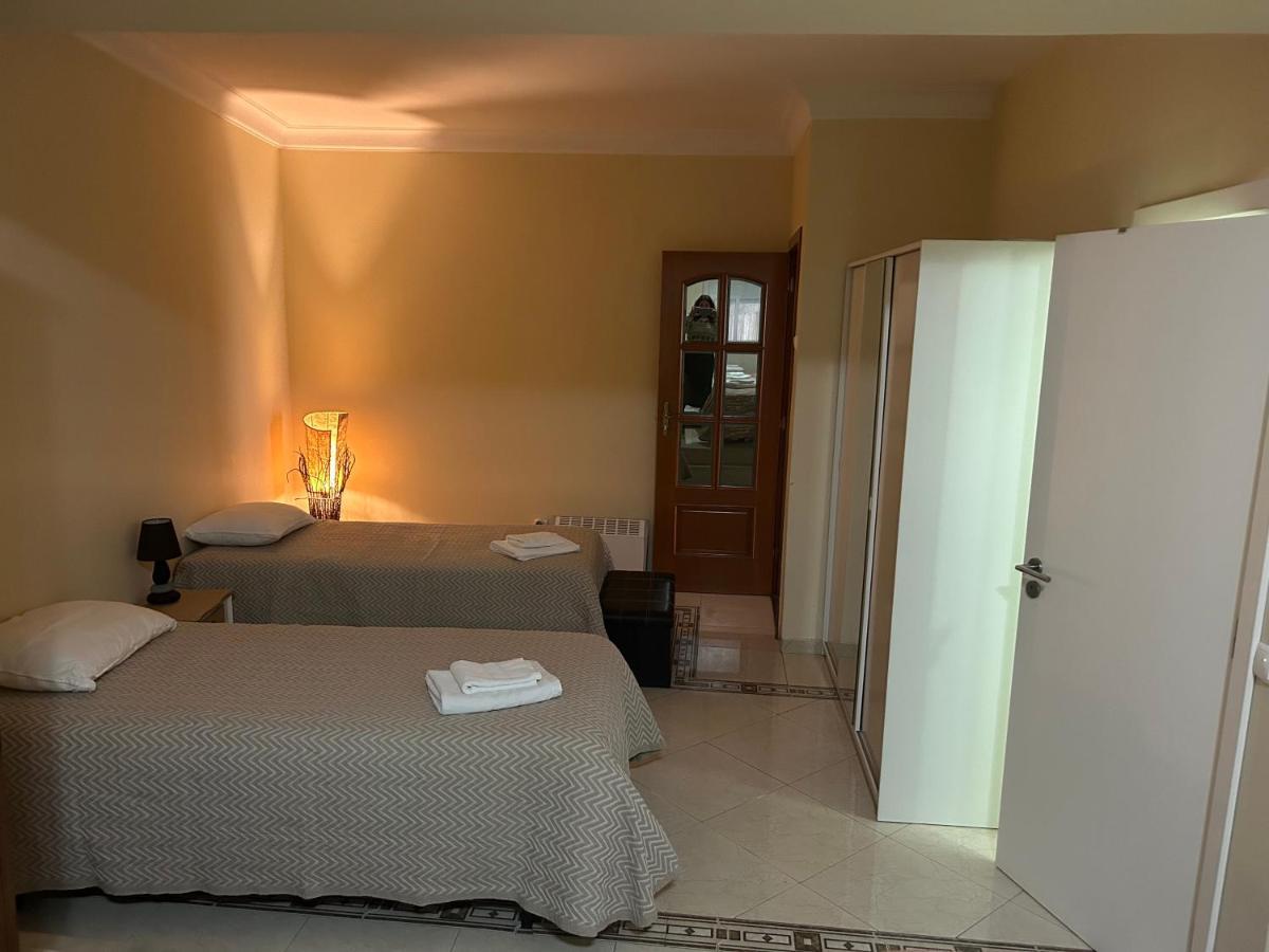Alojamento Santa Catarina Hotel อาเลงเกียร์ ภายนอก รูปภาพ