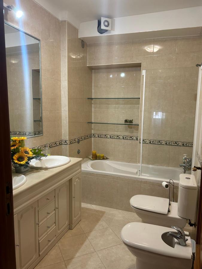 Alojamento Santa Catarina Hotel อาเลงเกียร์ ภายนอก รูปภาพ